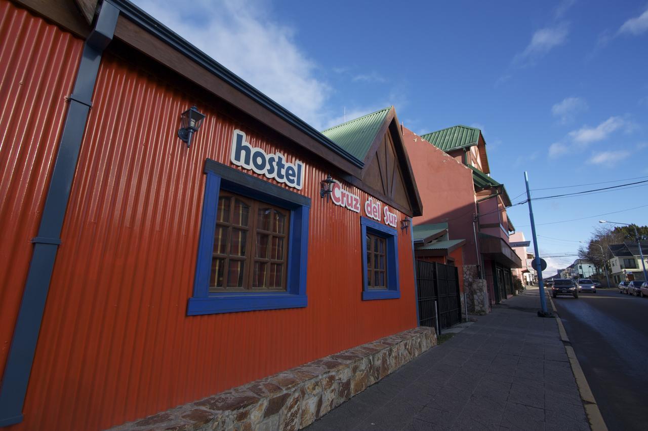 Hostel Cruz Del Sur Ushuaia Exterior photo